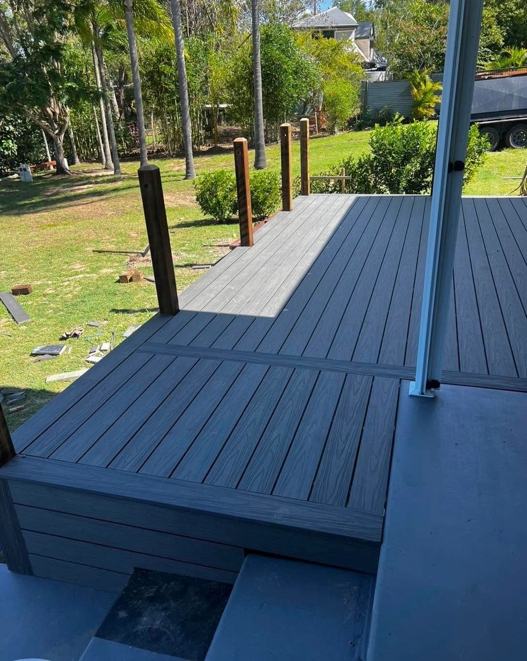 Composite deck on a full steel subfloor — photograph 2