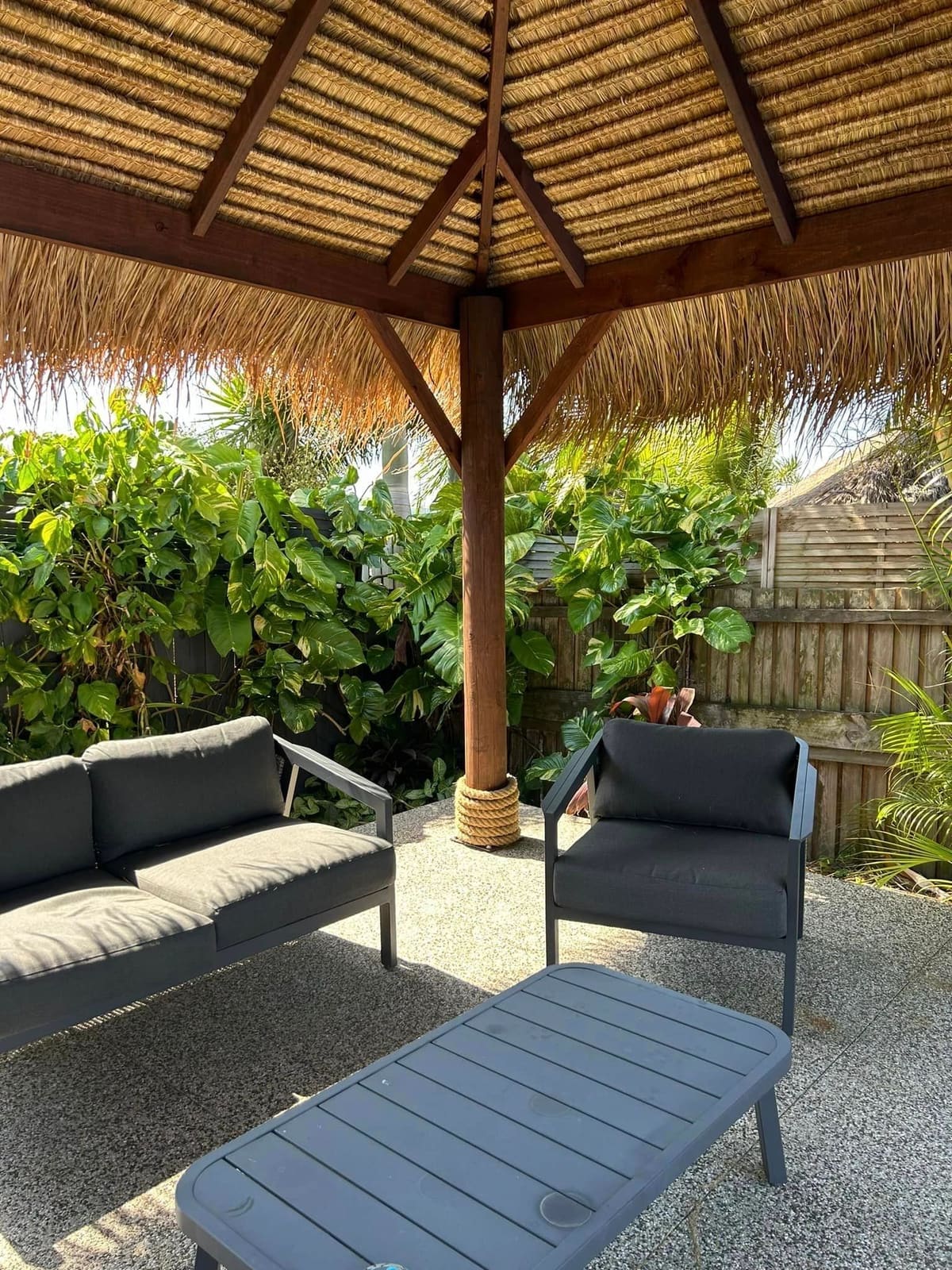 Thatched Bali hut beside the pool — photograph 5