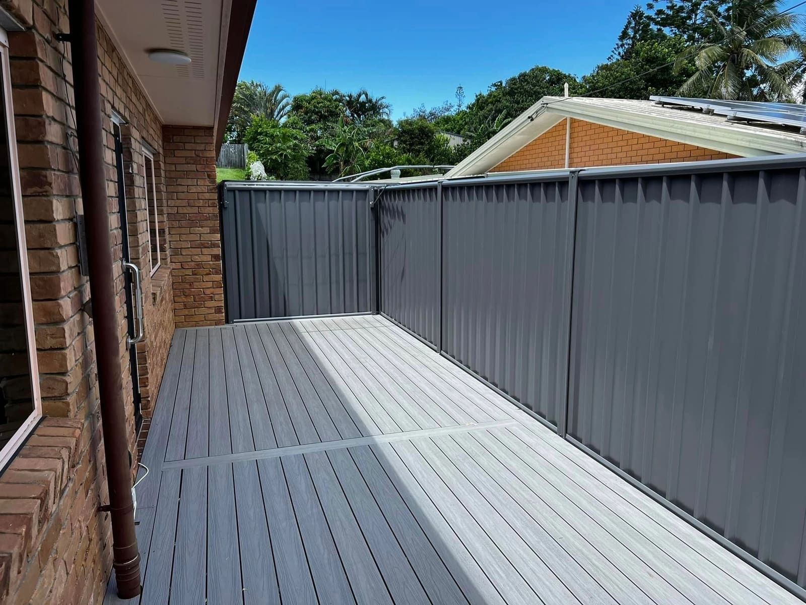 Small-space composite deck in Alpine Ash