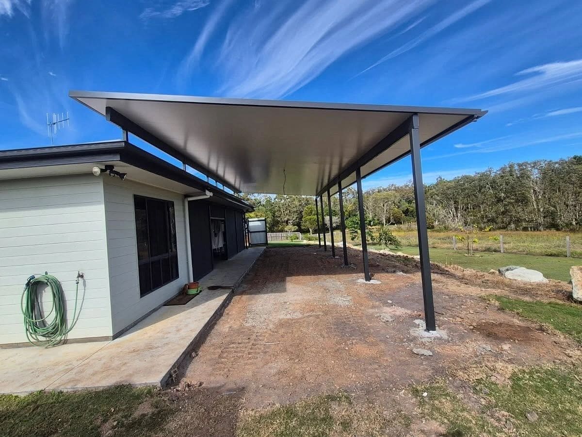 Wide-span insulated panel pergola