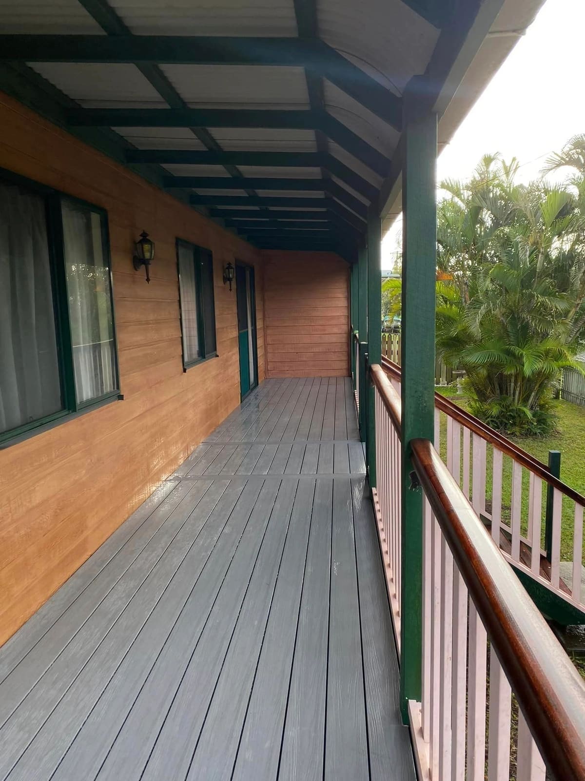 Queenslander deck rebuilt in EkoDeck Alpine Ash — photograph 4