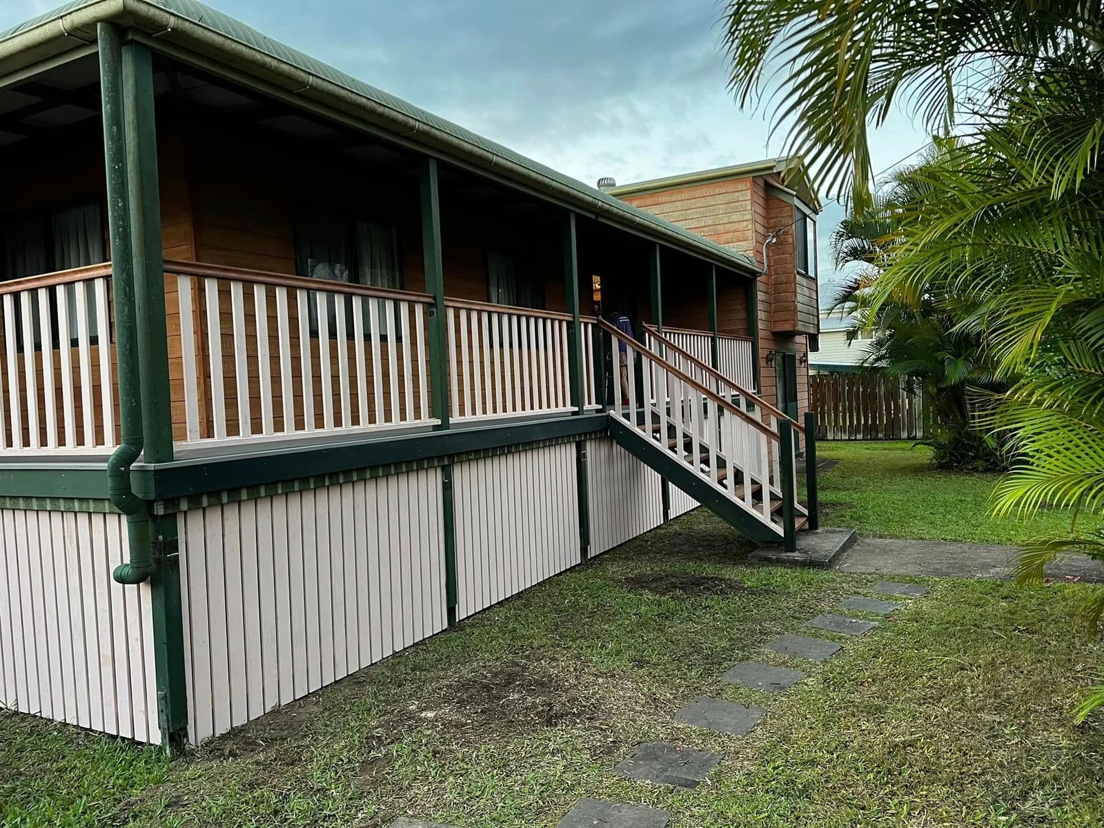 Queenslander deck rebuilt in EkoDeck Alpine Ash — photograph 2