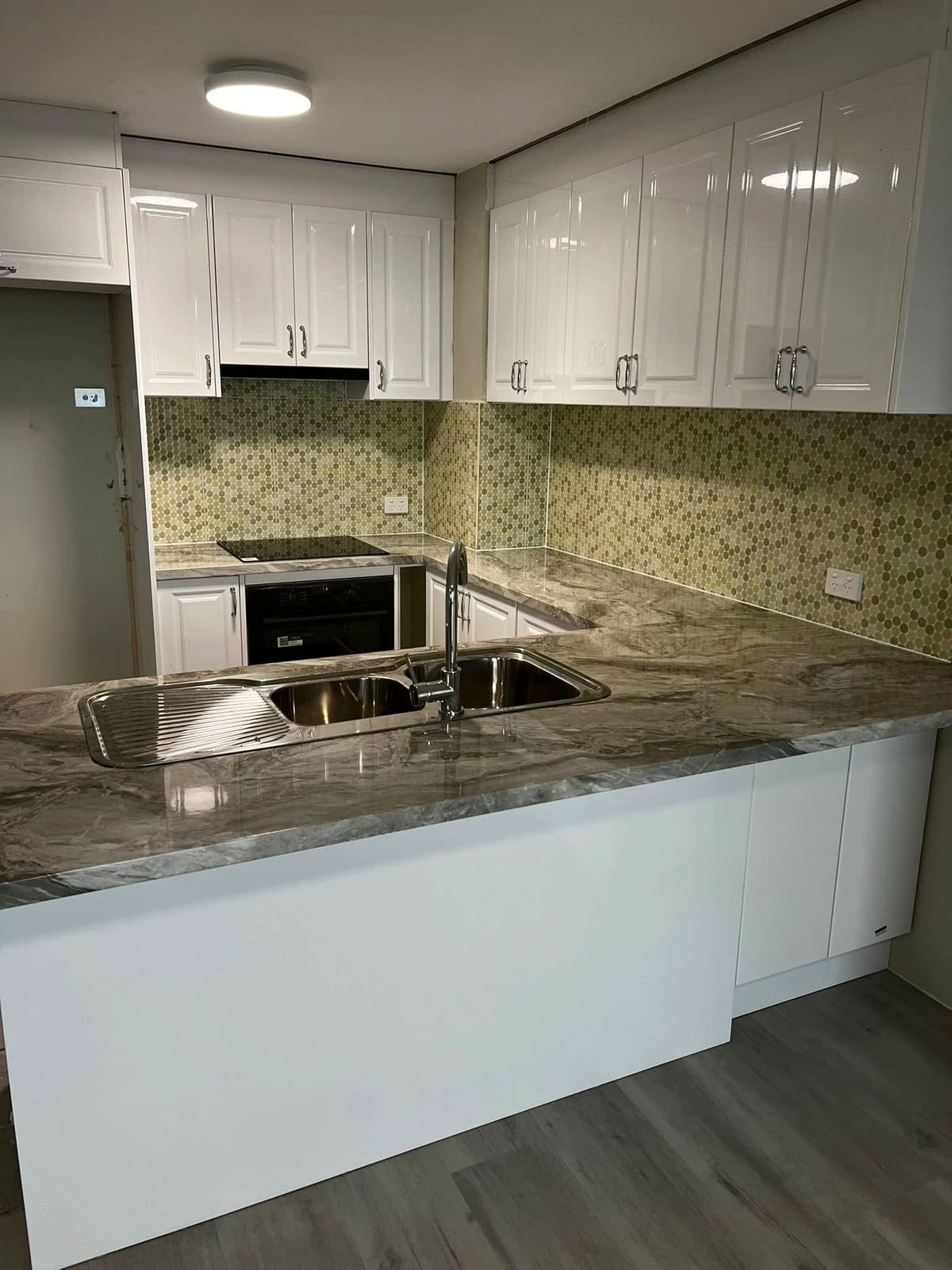 Full kitchen replacement — photograph 2