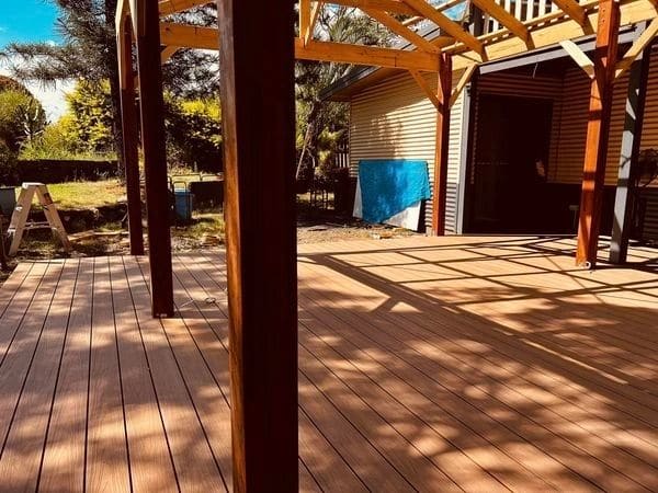 EkoDeck outdoor living area