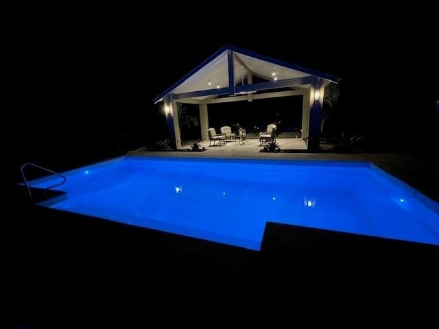 Pool pavilion with insulated Stratco roof — photograph 14