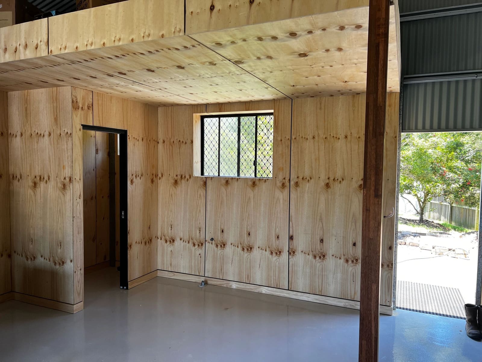 Shed mezzanine and living space